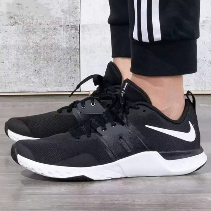【楽天市場】在庫限りの【大特価SALE】Nike Renew Retaliation TR ナイキ リニュー リタリエーション TR
