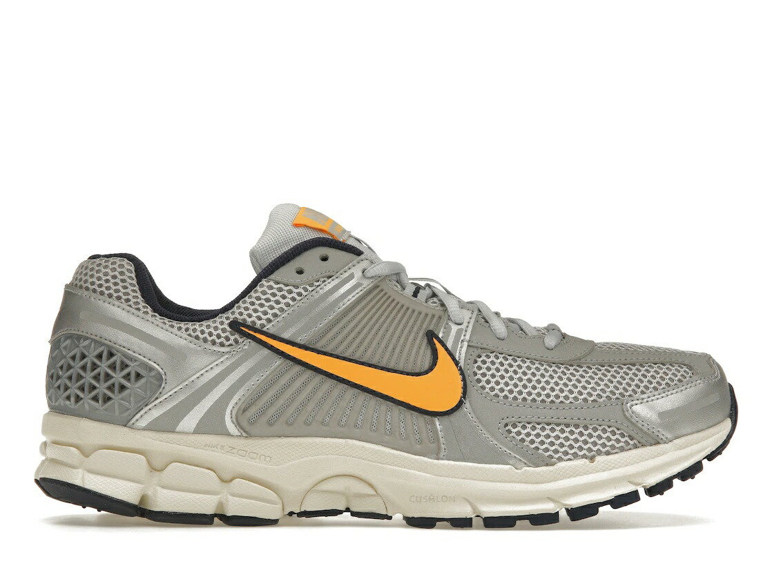 【百貨店大売り出し】1000円クーポン券振り出し！Nike Nike Vomero 5 Pure Platinum Laser Orange ナイキ FJ4151-001 メンズ スニーカー 駈けっくらシューズ 19SX-20230922111903-627