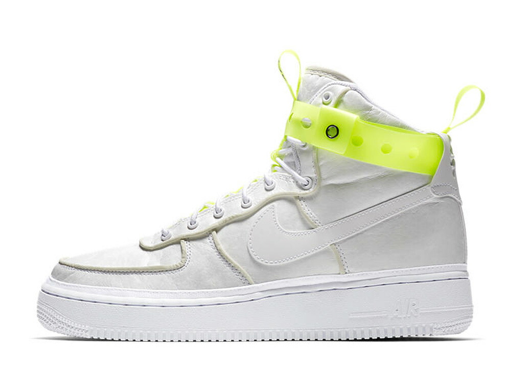 楽天市場】【日本限定】NIKE AIR FORCE 1 HIGH 07 QS 