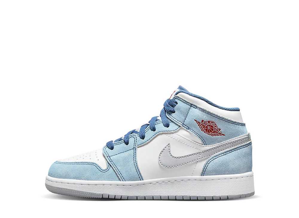 【今だけ500円割引クーポンあり!!】Nike ナイキ GS エアジョーダン1 ミッド ホワイト/ユニバーシティーブルー/グレー ナイキ DR6235-401 大人も履ける キッズモデル ウィメンズ レディース スニーカー ランニングシューズ キッズスニーカー ベビーシューズ 21SN-DR6235-401｜セレクトショップFrenz
