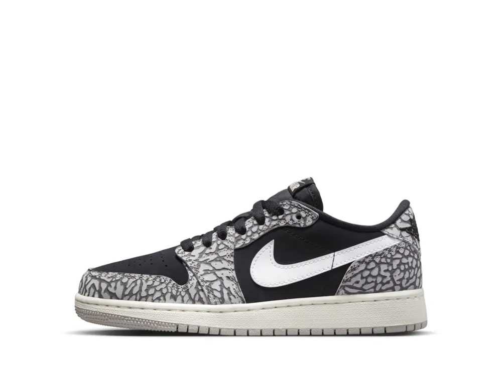 \1000円OFFクーポン発行/Nike ナイキ GS エアジョーダン1 レトロ ロー OG ブラックセメント ナイキ CZ0858-001 大人も履ける キッズモデル ウィメンズ レディース スニーカー ランニングシューズ キッズスニーカー ベビーシューズ 21SN-CZ0858-001|セレクトショップFrenz