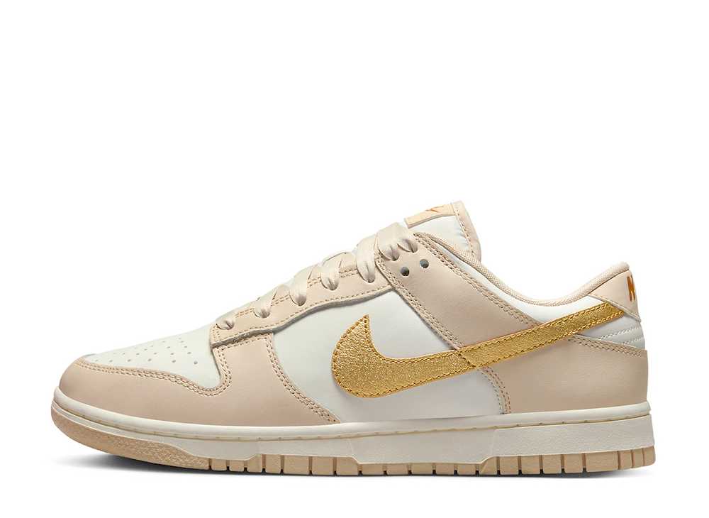 【百貨店大売り出し】1000円引き換え証書き著す！Nike ナイキ ウィメンズ ダンク 置き目 ゴールドスウッシュ ナイキ DX5930-001 ウィメンズ レディース スニーカー 駈けっくらシューズ 21SN-DX5930-001