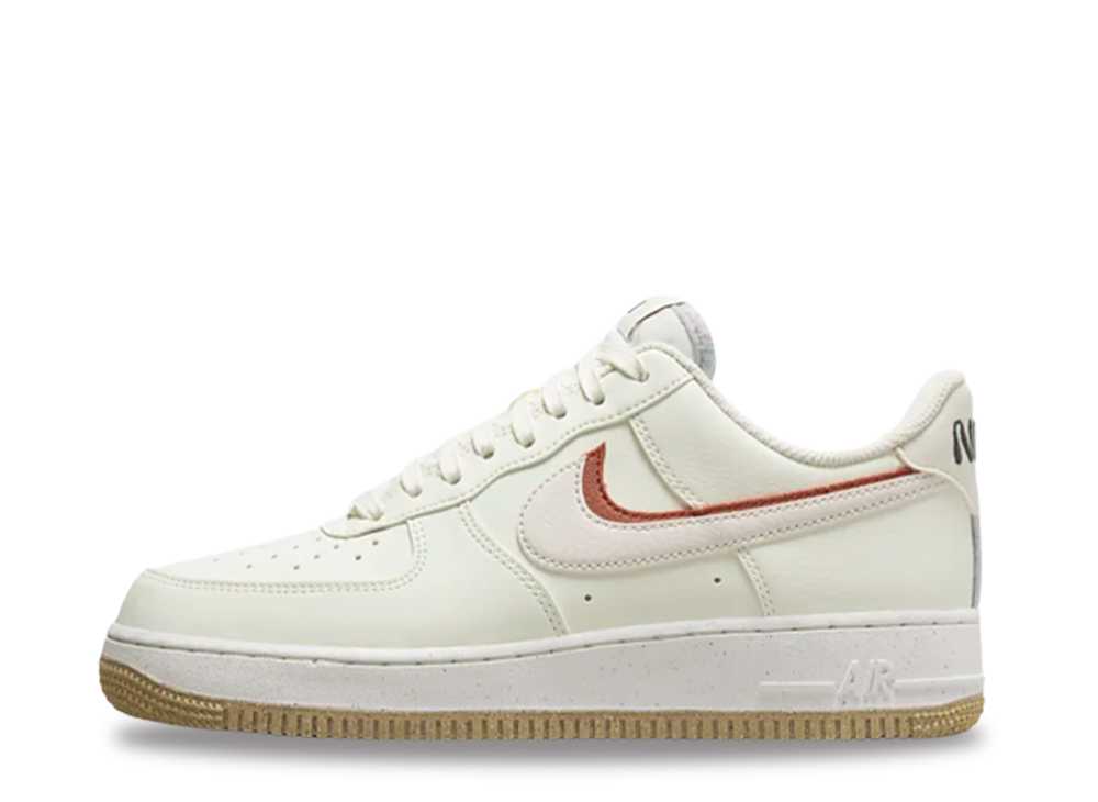 【今だけ500円割引クーポンあり!!】Nike ナイキ ウィメンズ エアフォース1 ロー 07 セイル/セイル/シナバー/ファントム ナイキ DX6065-101 ウィメンズ レディース スニーカー ランニングシューズ 21SN-DX6065-101