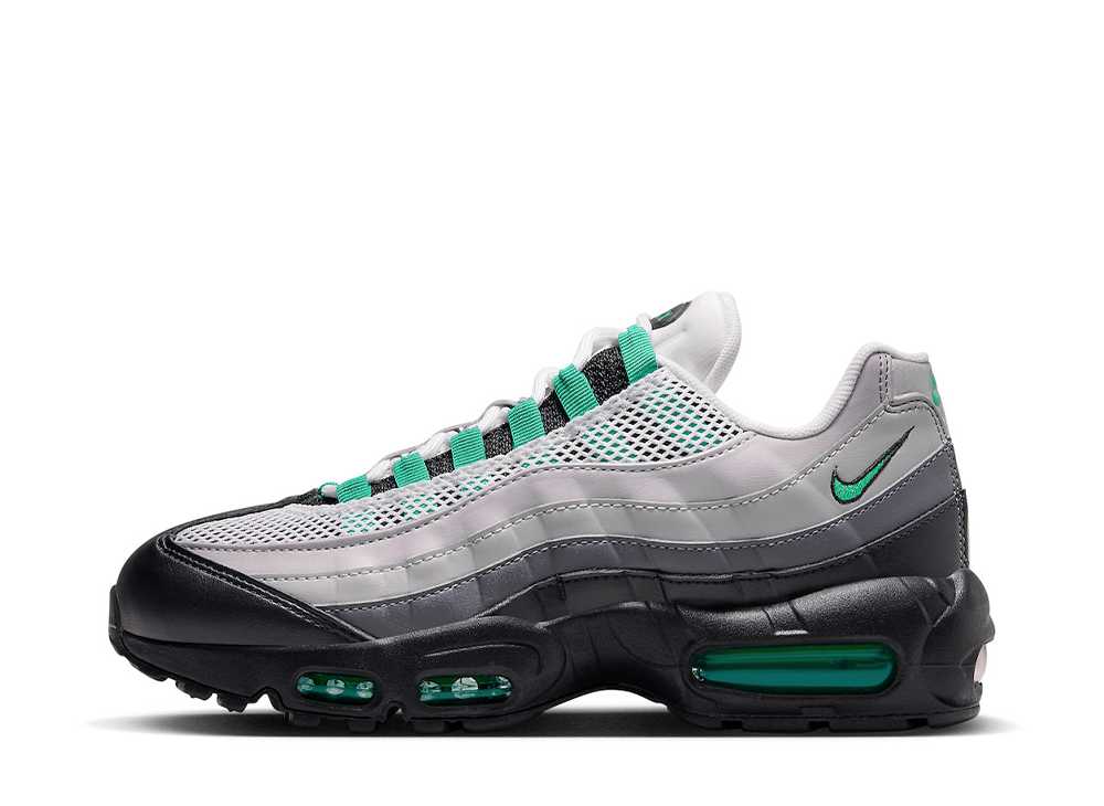 新品 エアマックス95 アトモス atmos JADE ナイキ AIRMAX95 ナイキ×アトモス、CLEAR JADEカラーで仕上げたエア マックス 95