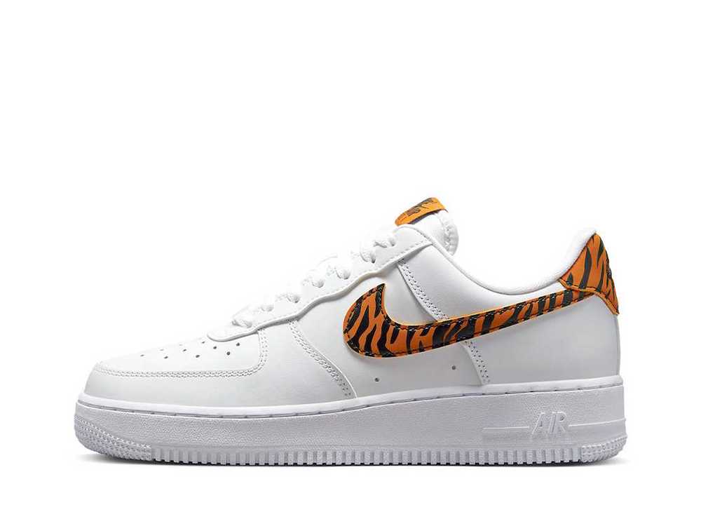 【今だけ500円割引クーポンあり!!】Nike ナイキ ウィメンズ エアフォース1 ロー '07 タイガー ストライプス ナイキ DD8959-108 ウィメンズ レディース スニーカー ランニングシューズ 21SN-DD8959-108｜セレクトショップFrenz