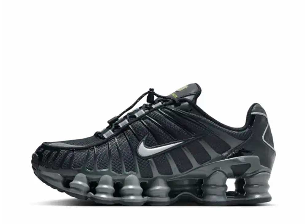 【今だけ500円割引クーポンあり!!】Nike ナイキ ウィメンズ ショックス TL ブラック アンド メタリックシルバー ナイキ FV0939-001 ウィメンズ レディース スニーカー ランニングシューズ 21SN-FV0939-001