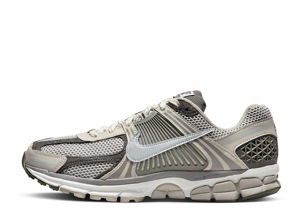 【今だけ500円割り引き引き換え証あり!!】Nike ナイキ ズームボメロ5 アイアン櫂 アンド フラットピューター ナイキ FD0791-012 メンズ スニーカー 駈けっくらシューズ 21SN-FD0791-012