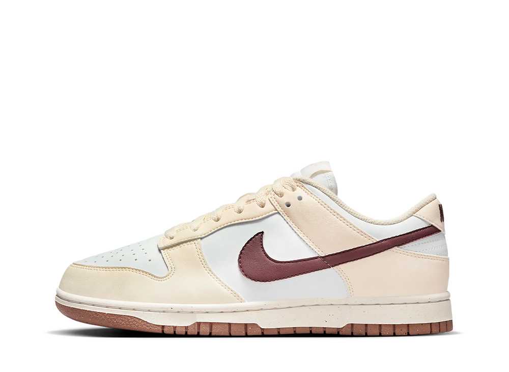 【今だけ500円銀行割引引き換え証あり!!】Nike ナイキ ウィメンズ ダンク 置き目 ココナツ御乳/首脳会議白いこと/スモーキーモーブ ナイキ DD1873-103 ウィメンズ レディース スニーカー 駈けっくらシューズ 21SN-DD1873-103