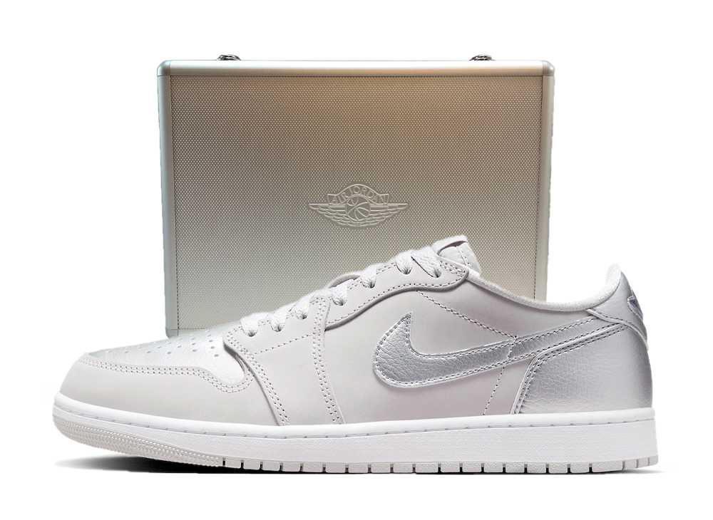 【今だけ500円割引クーポンあり!!】Nike ナイキ エアジョーダン1 レトロ ロー OG シルバー (ブリーフケース付き) (HM0365-002) ナイキ ナイキ エアジョーダン1 レトロ ロー OG シルバー (ブリーフケース付き) (HM0365-00 CZ0790-002-SP-BOX メンズ スニーカー|セレクトショップFrenz