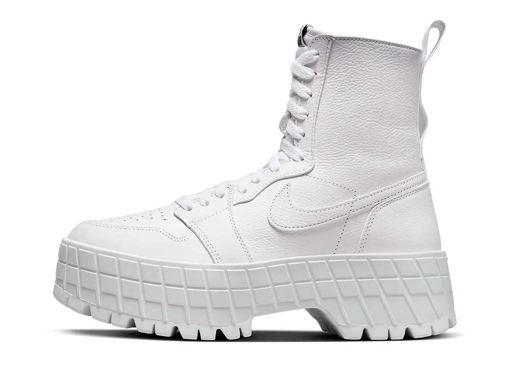 【今だけ500円割引クーポンあり!!】発行中!!Nike ナイキ ウィメンズ エアジョーダン1 ブルックリン ホワイト ナイキ ナイキ ウィメンズ エアジョーダン1 ブルックリン ホワイト FJ5737-111 ウィメンズ レディース スニーカー ランニングシューズ 21SN-FJ5737-111