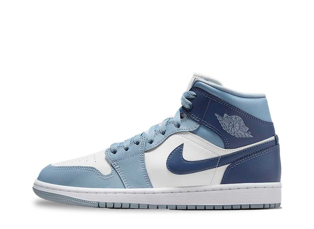 ＼1000円OFFクーポン発行／Nike ナイキ ウィメンズ エアジョーダン1 ミッド ホワイト/ディフューズドブルー ナイキ ナイキ ウィメンズ エアジョーダン1 ミッド ホワイト/ディフューズドブルー BQ6472-140 ウィメンズ レディース スニーカー ランニングシューズ 26,715円