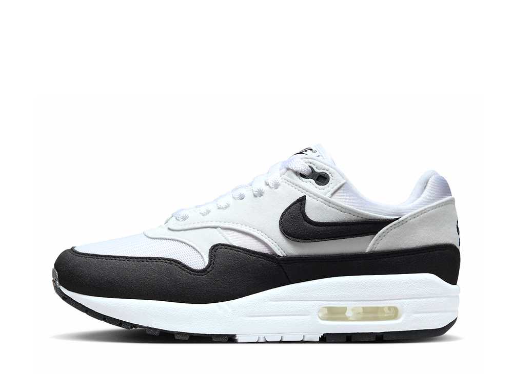 【今だけ500円銀行割引クーポン券あり!!】Nike ナイキ ウィメンズ エア湖マックス1 黒いこと/白いこと ナイキ ナイキ ウィメンズ エア湖マックス1 黒いこと/白いこと DZ2628-102 ウィメンズ レディース スニーカー 駈けっくらシューズ 21SN-DZ2628-102