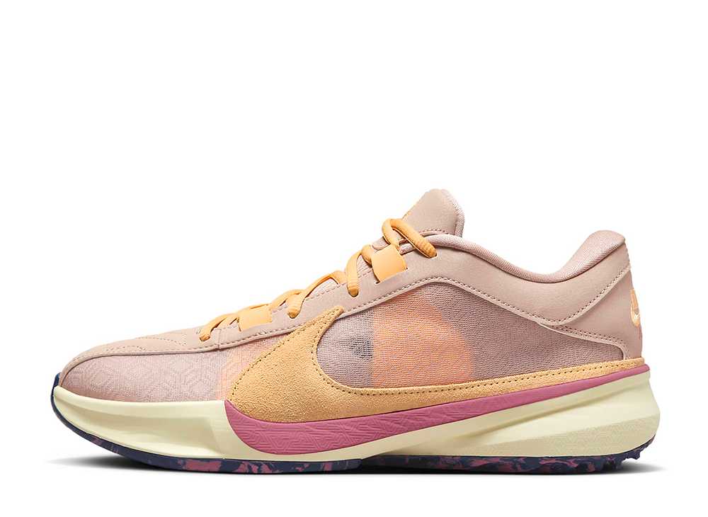 【今だけ500円割引クーポンあり!!】Nike ナイキ ズームフリーク5 フォスルストーン/アラバスター/デザートベリー/セレスティアルゴールド ナイキ ナイキ ズームフリーク5 フォスルストーン/アラバスター/デザートベリー/セレスティアルゴールド DX4996-200 メンズ スニーカー｜セレクトショップFrenz 31,915円