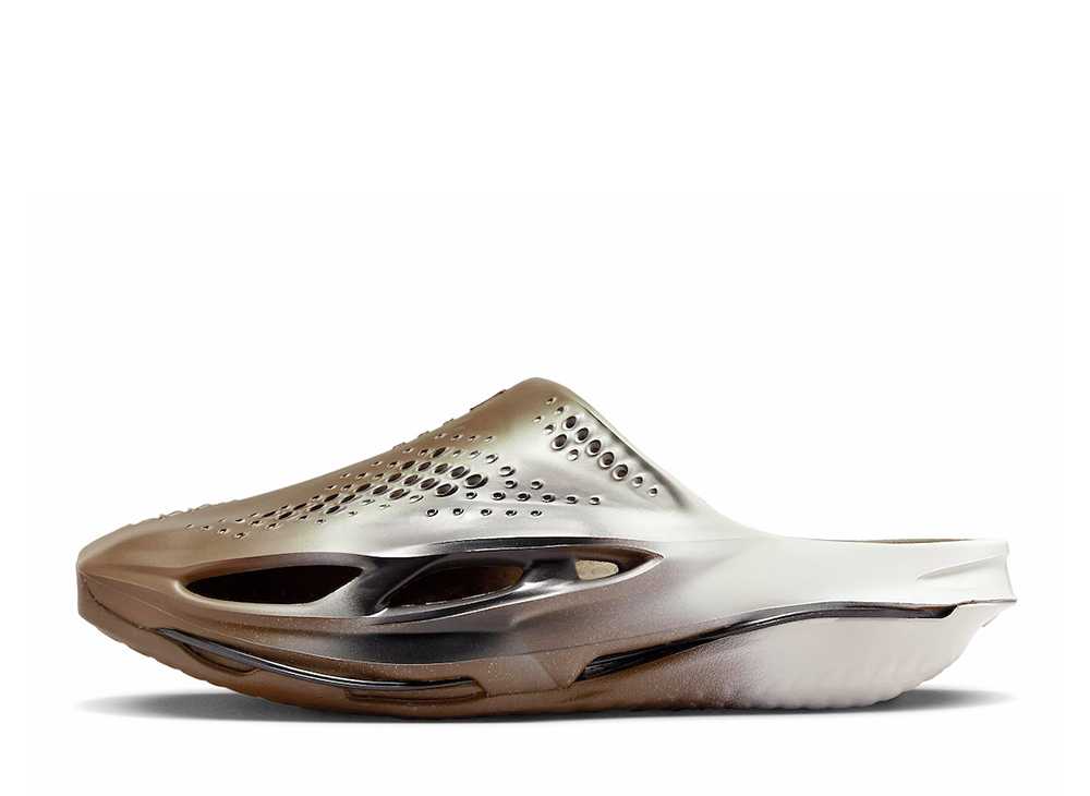 【今だけ500円割引クーポンあり!!】Nike マシュー・ウィリアムズ &times; ナイキ 005 スライド ダークカーキ ナイキ マシュー・ウィリアムズ &times; ナイキ 005 スライド ダークカーキ DH1258-200 メンズ スニーカー ランニングシューズ 21SN-DH1258-200｜セレクトショップFrenz