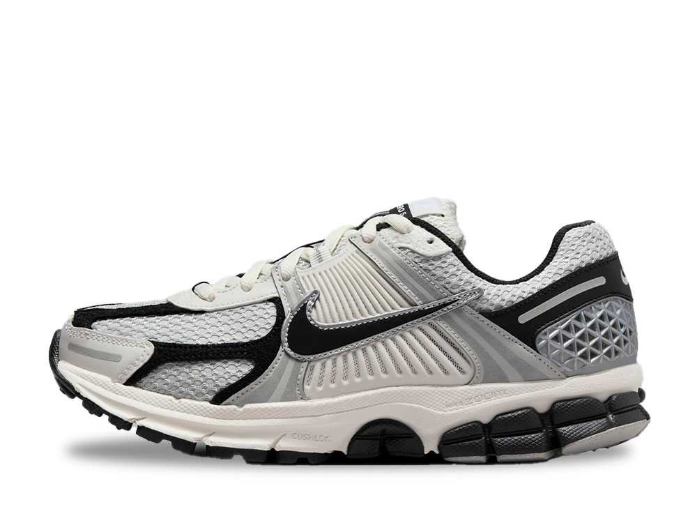 【百貨店大売り出し】1000円引き換え証書き著す！Nike ナイキ 望遠レンズ ボメロ5 フォトンダスト/ブラックファントム ナイキ HQ1182-001 メンズ スニーカー 駈けっくらシューズ 21SN-HQ1182-001