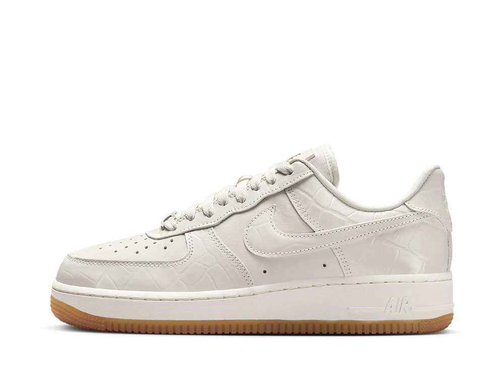 【今だけ500円銀行割引引き換え証あり!!】Nike ナイキ ウィメンズ 空軍1 \u002707 LX 愛好者トム ナイキ DZ2708-001 ウィメンズ レディース スニーカー 駈けっくらシューズ 21SN-DZ2708-001