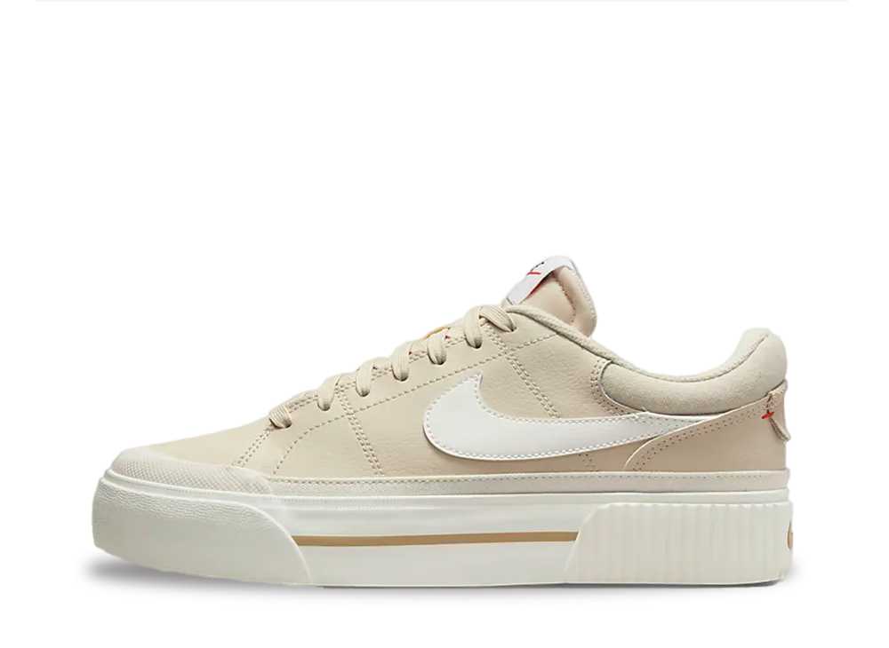 【今だけ500円銀行割引クーポン券あり!!】Nike ナイキ ウィメンズ 厚地の外套 レガシー 昇降機 パール 白いこと/セイル/野球クラブ オレンジ色/気違いトム ナイキ DM7590-200 ウィメンズ レディース スニーカー 駈けっくらシューズ 21SN-DM7590-200