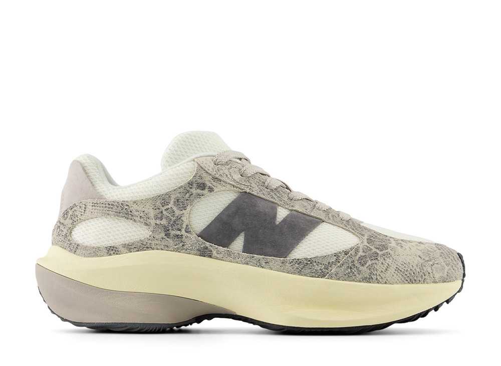 【今だけ500円銀行割引引き換え証あり!!】New Balance ニュー平衡にする ワープドランナー スネークスキン ニュー平衡にする UWRPDNBS メンズ スニーカー 駈けっくらシューズ 21SN-UWRPDNBS