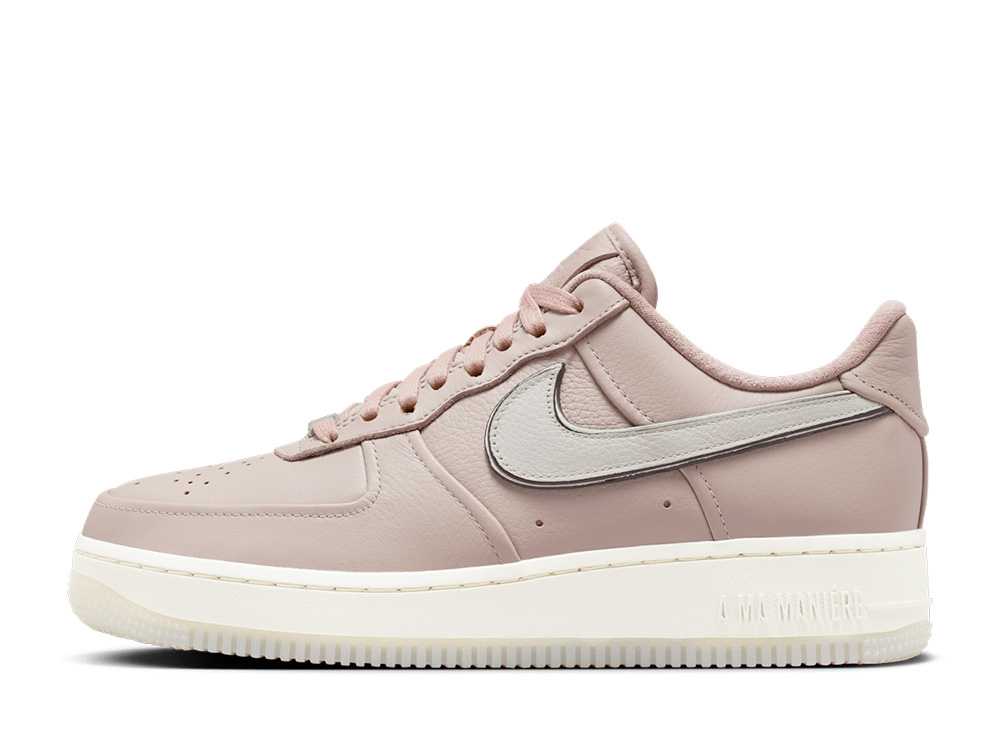 【百貨店大売り出し】1000円クーポン券振り出し！Nike アママニエール × ナイキ ウィメンズ 空軍1 置き目 \u002707 ホワイルユーワースリーピング/WYWS ナイキ HF4084-200 ウィメンズ レディース スニーカー 駈けっくらシューズ 21SN-HF4084-200