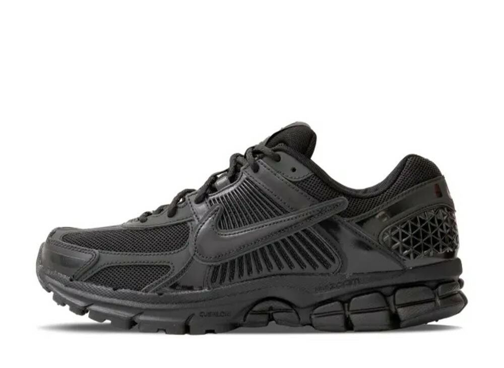 【今だけ500円割引クーポンあり!!】Nike ドーバーストリートマーケット (DSM) × ナイキ ズーム ボメロ5 ブラック ナイキ FZ3313-001 メンズ スニーカー ランニングシューズ 21SN-FZ3313-001|セレクトショップFrenz