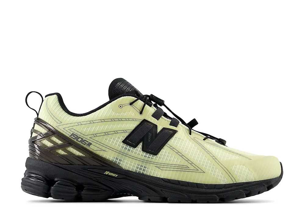 ＼1000円OFFクーポン発行／New Balance ニューバランス 1906R バター ニューバランス M1906RNP メンズ スニーカー ランニングシューズ 21SN-M1906RNP