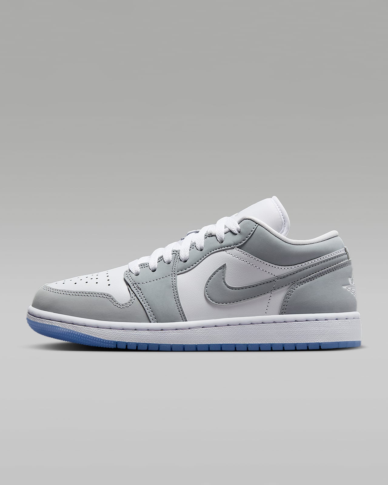 【百貨店大売り出し】1000円クーポン券ふり出し！Nike 大気圏 ジョーダン 1 LOW ナイキ DC0774-105 ウィメンズ レディース スニーカー 駈けっくらシューズ 20NK-DC0774-105