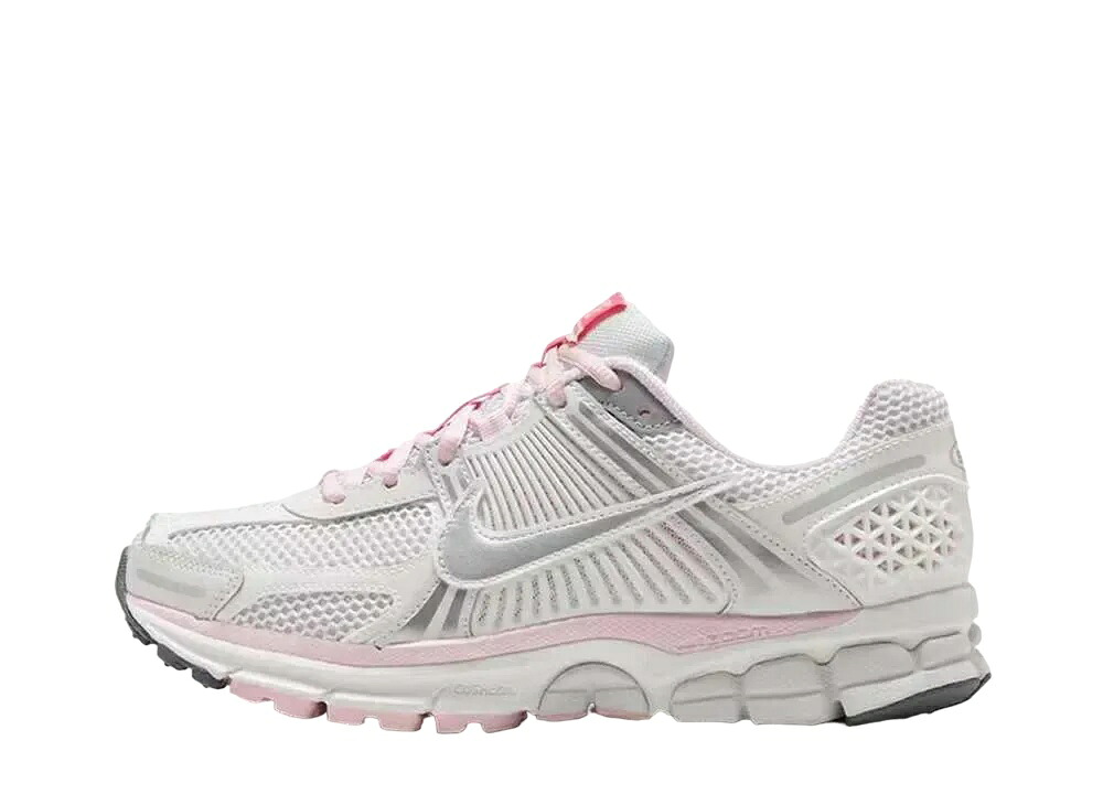 【今だけ500円銀行割引引き換え証あり!!】Nike ナイキ ウィメンズ 望遠レンズ ボメロ5 520 ナイキ FN3695-001 ウィメンズ レディース スニーカー 駈けっくらシューズ 21SN-FN3695-001