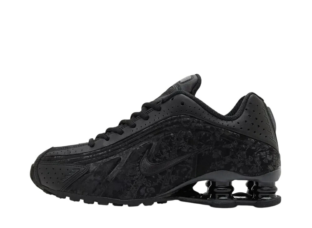 【今だけ500円銀行割引クーポン券あり!!】Nike ナイキ ウィメンズ ショックス R4 ブラックフローラル/ダークスモークグレー ナイキ HV0934-002 ウィメンズ レディース スニーカー 駈けっくらシューズ 21SN-HV0934-002