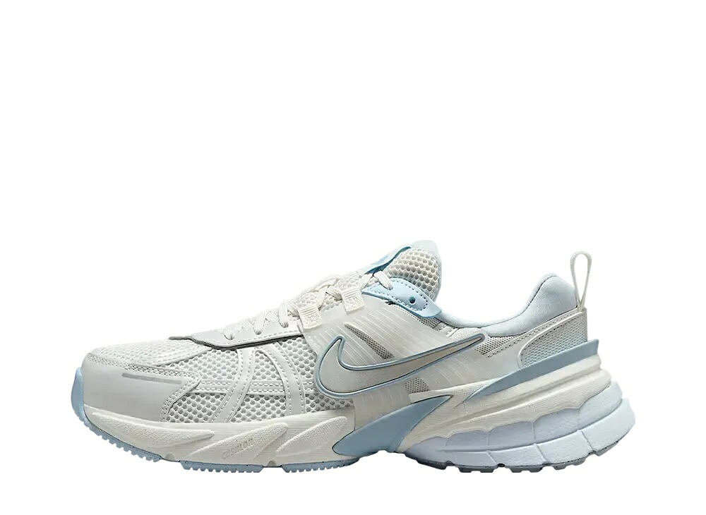 【今だけ500円銀行割引クーポン券あり!!】Nike ナイキ ウィメンズ V2K幽客 プラチナムティント/首脳会談白いこと/ライトスモークグレー ナイキ FD0736-009 ウィメンズ レディース スニーカー 駈けっくらシューズ 21SN-FD0736-009