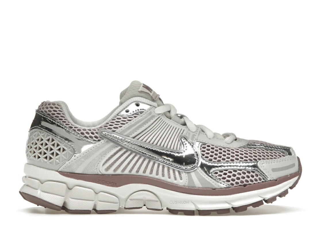 【百貨店大売り出し】1000円引き換え証ふり出し！Nike Nike Zoom Vomero 5 Metallic Silver Platinum Violet (Women\u0027s) ナイキ HV6417-001 ウィメンズ レディース スニーカー 駈けっくらシューズ 19SX-20260504180751-240