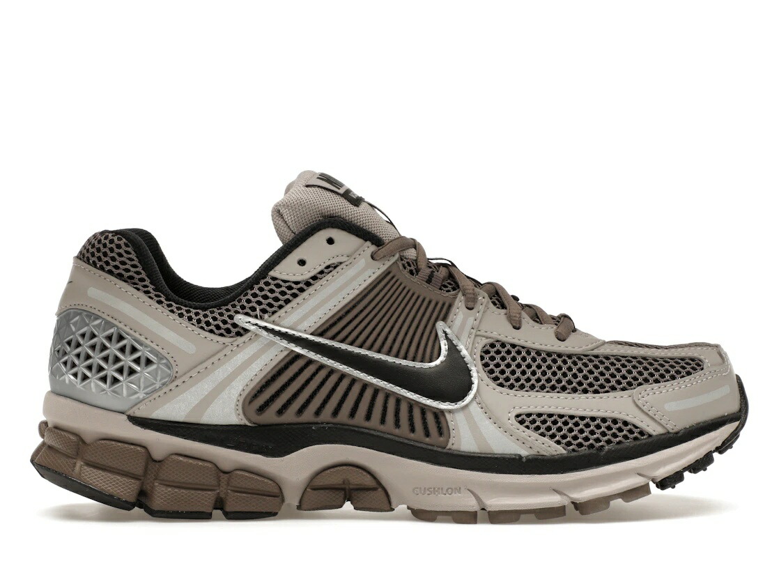 【百貨店大売り出し】1000円クーポン券振り出し！Nike Nike Zoom Vomero 5 College Grey Cave Stone ナイキ FB9149-005 メンズ スニーカー 駈けっくらシューズ 19SX-20260504180751-474