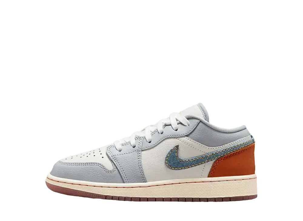 ＼1000円OFFクーポン発行／Nike ナイキ GS エアジョーダン1 ロー SE ファントム/ココナッツミルク/アンバーブラウン/ライトアーモリーブルー ナイキ FZ5046-041 大人も履ける キッズモデル レディース スニーカー キッズスニーカー ベビーシューズ 21SN-FZ5046-041｜セレクトショップFrenz