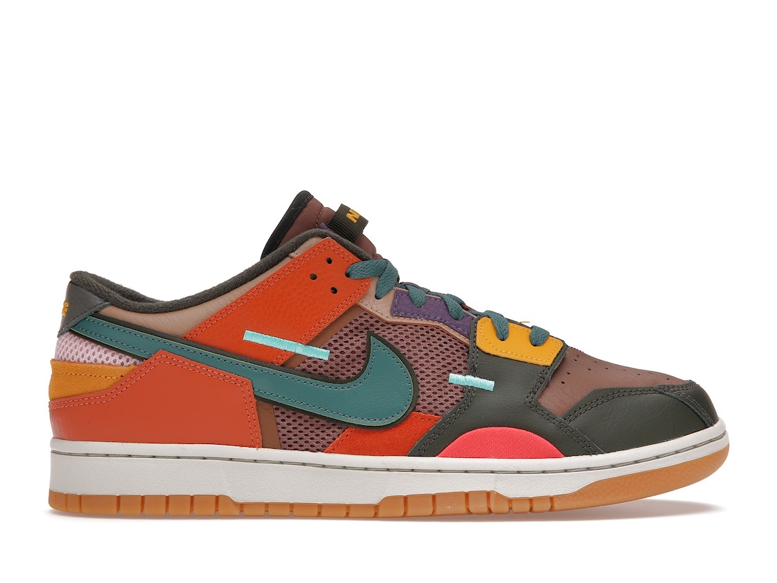 NIKE ダンクロー　グラフィティ　新品未使用！　送料込み！ スニダンで購入可】5/17・5/19発売 Nike Dunk Low 