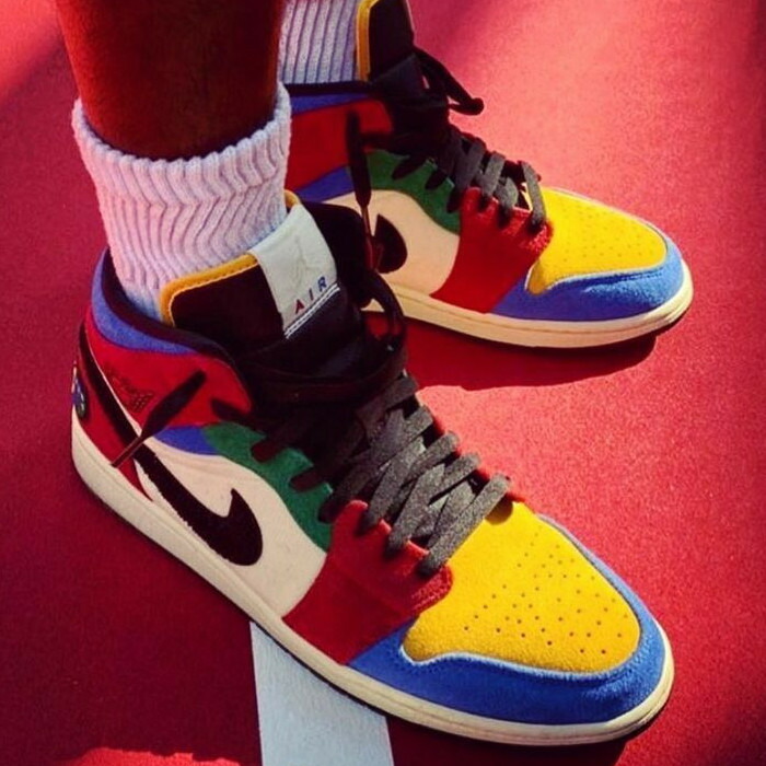＼1000円OFFクーポン発行／Jordan ブルーザグレート×ナイキ エアジョーダン1 ミッド フィアレス マルチ Jordan 1 Mid SE “Fearless Blue the Great“ Jordan ブルーザグレート×ナイキ エアジョーダン1 ミッド CU2805-100 メンズ スニーカー ランニングシューズ