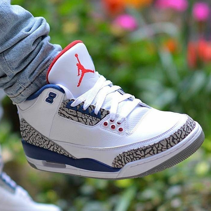 【今だけ500円割引クーポンあり!!】Jordan ナイキ エアジョーダン3 レトロ “トゥルー ブルー“ (2016) Jordan 3 Retro “True Blue (2016)“ Jordan ナイキ エアジョーダン3 レトロ 854262-106 メンズ スニーカー ランニングシューズ 19SX-20220930223936-052