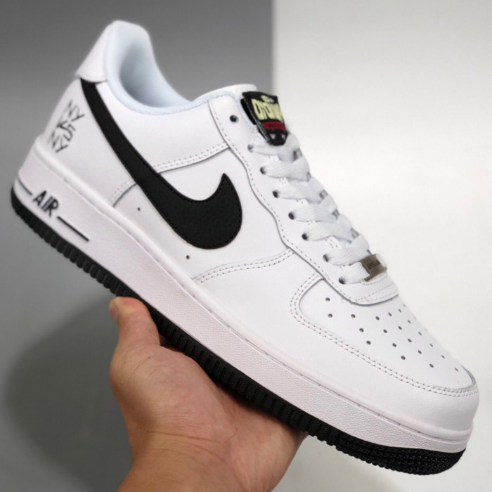 今だけ【1000円クーポン】発行中!!Nike ナイキ エアフォース1 ロー '07 LV8 “ホワイト/ブラック“ Nike Air Force 1 Low “NY vs. NY White Black (2020)“ ナイキ エアフォース1 ロー '07 LV8 CW7297-100 メンズ スニーカー ランニングシューズ 19SX-20221017103604-056