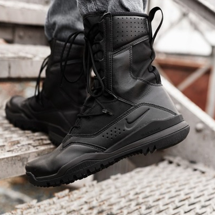 ブーツ NIKE - NIKE 862507-002_1.jpg