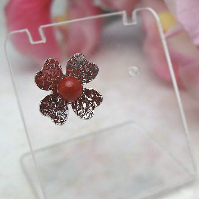 珊瑚ピアス 送料無料Bijoux　fromsea　K10WG/SV朱赤珊瑚 5ミリピアス　片耳用縁起物 開運 幸運 サンゴ ジュエリー 赤 お守り 厄除け 珊瑚婚 35年高品質 手作り 加工 プレゼント お祝い 人気 還暦｜真珠大好き　from sea