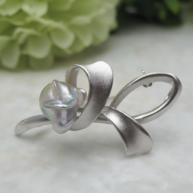 【美品】PT900 サファイア 0.85ct リング Pt900 ダイヤモンド＆ブルーサファイアリング | iichi 日々の暮らしを