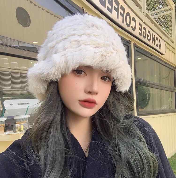 バケットハット レディース 秋冬 もこもこ ファー シンプル かわいい おしゃれ ファッション 小物 帽子 バケハ 小顔効果 美シルエット 暖かい 防寒 レジャー デート 白 黒 茶