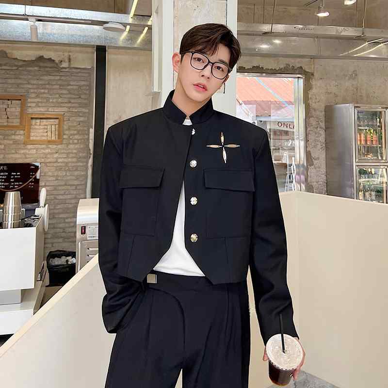 上衣 メンズ 春 心地よい 韓国 アウター トップス 長袖 照明ランプ色合い 名取り草 衣嚢 遊撃手丈 金属元素 かざり付ける 今めかしい 分かりやすい 黒