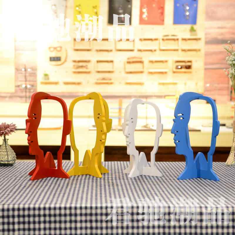 メガネ ディスプレイ 店舗 スタンド 眼鏡 サングラス 展示 飾る コレクション 整理 棚 卓上 カウンター インテリア 男性 女性シルエット カラフル おしゃれ 赤 黄 白