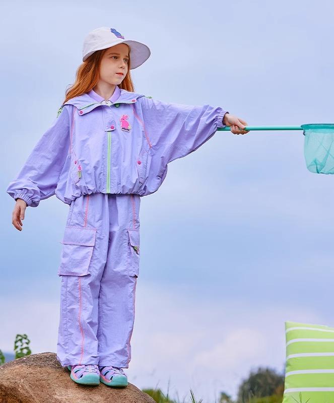 上衣 キッズ お嬢さん 上衣 春 雨合羽 秋 大層らしい大きさ ボンネット ナイロン たわい無い ジップアップ 裏地メッシュ 通気性 撥水溶性 立ち襟 袖絞り 隠し うさぎ 紫