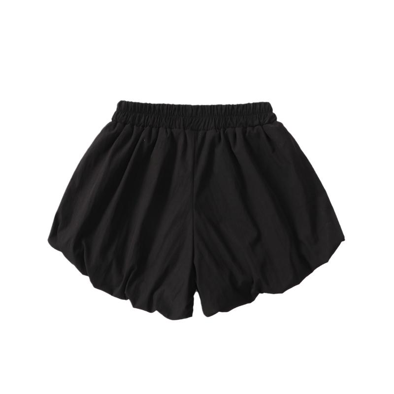 バルーン ショートパンツ 女の子 ウエストゴム ふんわり かぼちゃ型 スカパン ゆったり カジュアル シンプル 無地 韓国 おしゃれ 脚長効果 黒