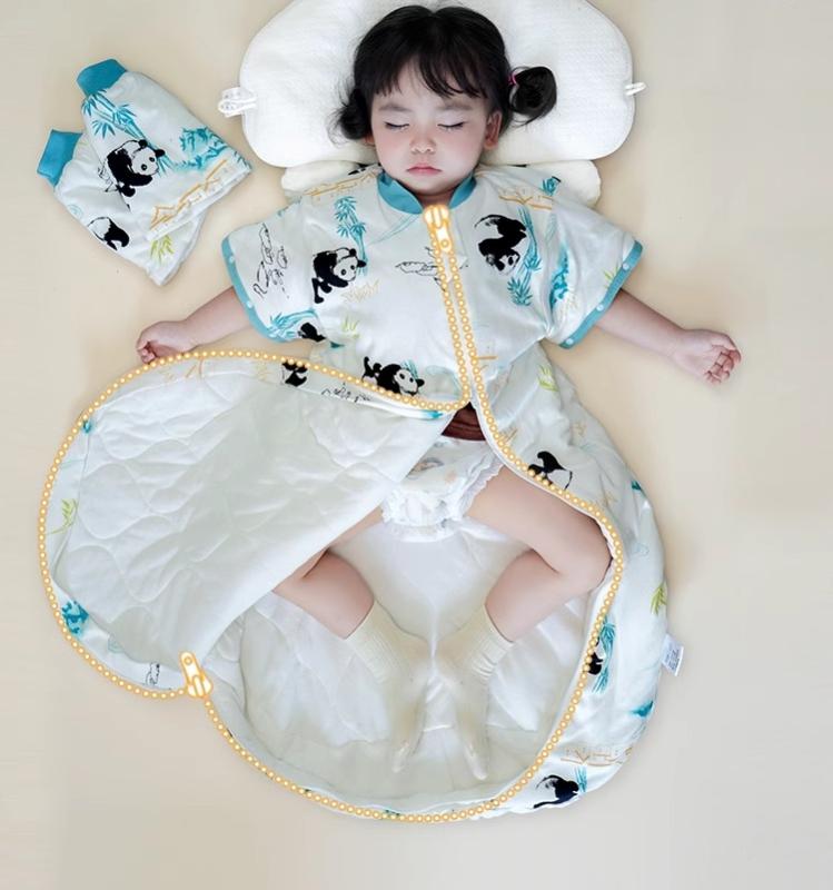 スリーパー 新生児 冬 春秋 ベビー 子供 おくるみ 厚手 暖かい 綿 キルト 袖付き ジップアップ ソフト 通気 軽い 寝かしつけ 防寒 かわいい パンダ 花柄 出産祝い ギフト