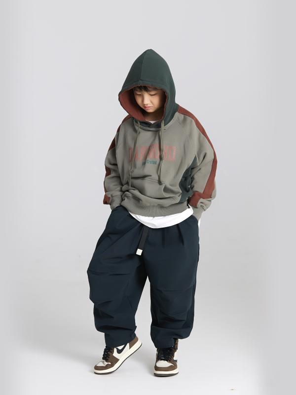 子供服 男の子 パーカー 秋冬 春 女の子 トップス キッズ ジュニア フード スウェット プルオーバー 長袖 英字 プリント ラグラン オーバーサイズ 大きい おしゃれ レジャー アウトドア