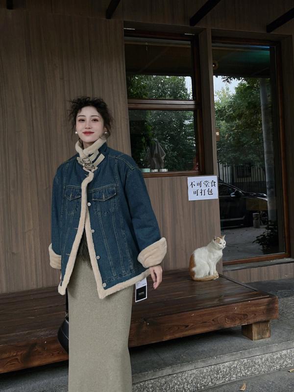 ジーンズ上衣 秋冬 レディース 裏起毛 朦々たる Gジャン 遊撃手厚地の外套 アウター 生あたたかい 防寒 もこもこ 長袖 照明ランプ色つや 名取り草 衣嚢 ゆったり 濫りがわしい 体型覆いかぶせる 通い 通学 御っ母さん 心地好い 今めかしい アメリカン レトロ 表どおり 青
