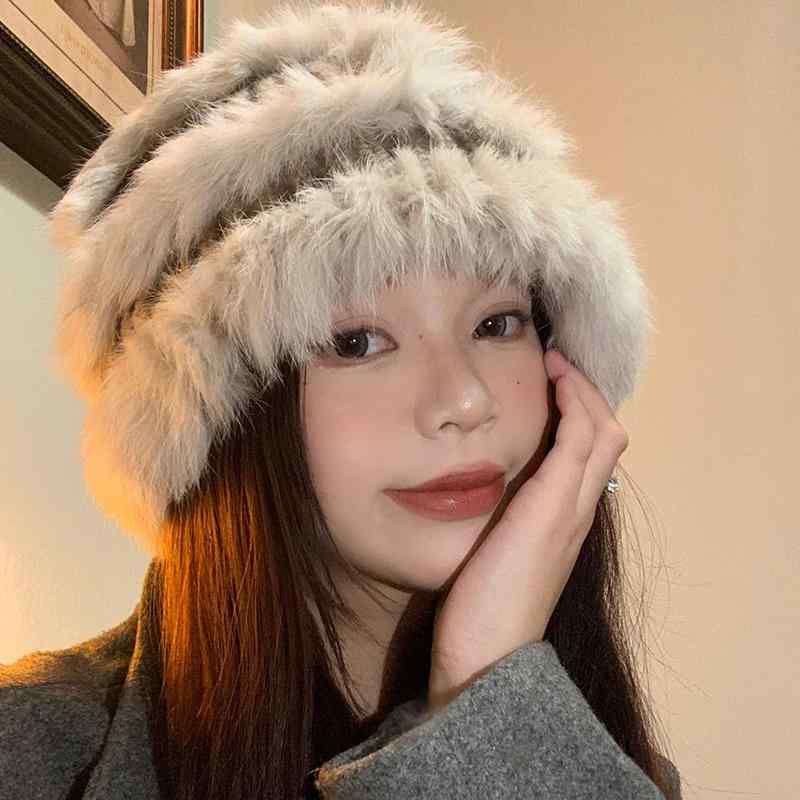 レディース 帽子 おしゃれ 秋冬 もこもこ ハット 防寒 あったか 厚手 小顔効果 耳 隠れる ウール ファー ニット 旅行 アウトドア ベージュ 茶色 黒 4,151円