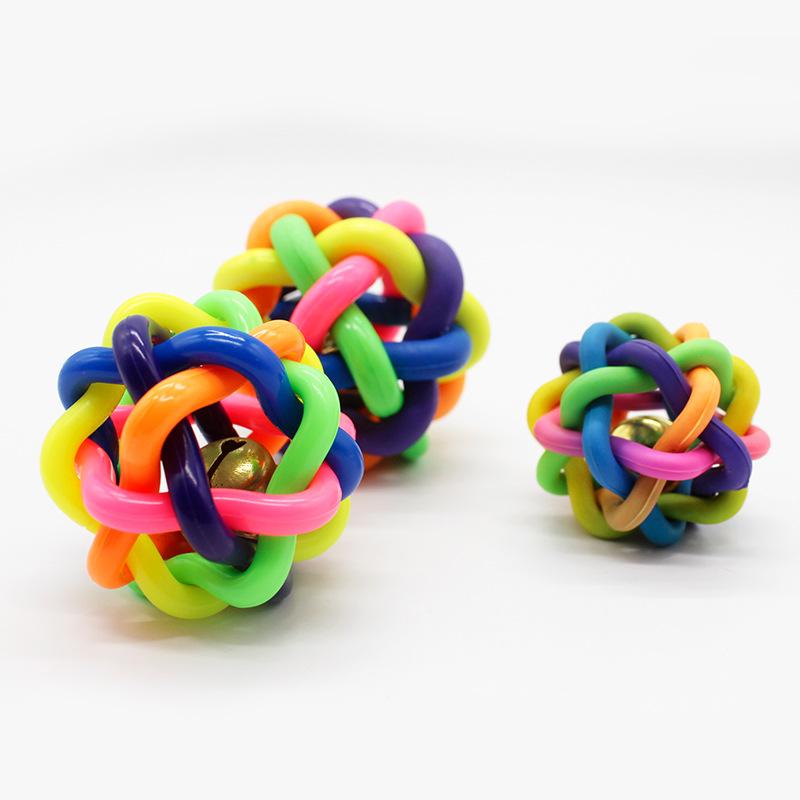 鳥用品 おもちゃ ペット 遊び 噛む 玩具 運動不足 ストレス解消 オウム インコ ボール 鈴 ベル 編み込み 弾力性 耐久性 カラフル ケージ 飾り