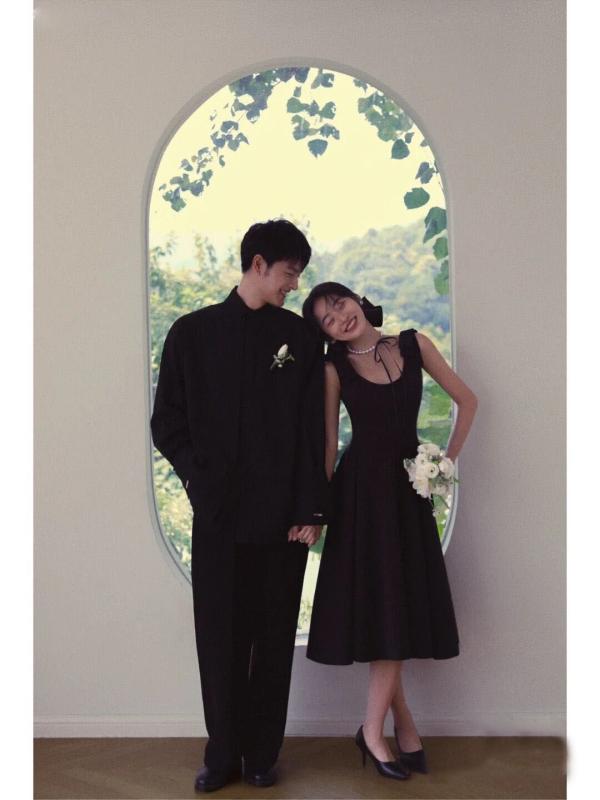 ウェディング 前撮り ワンピース 写真 フォト スタジオ 結婚式 レディース ラウンドネック ノースリーブ Aライン ハイウエスト 膝丈 黒 シンプル
